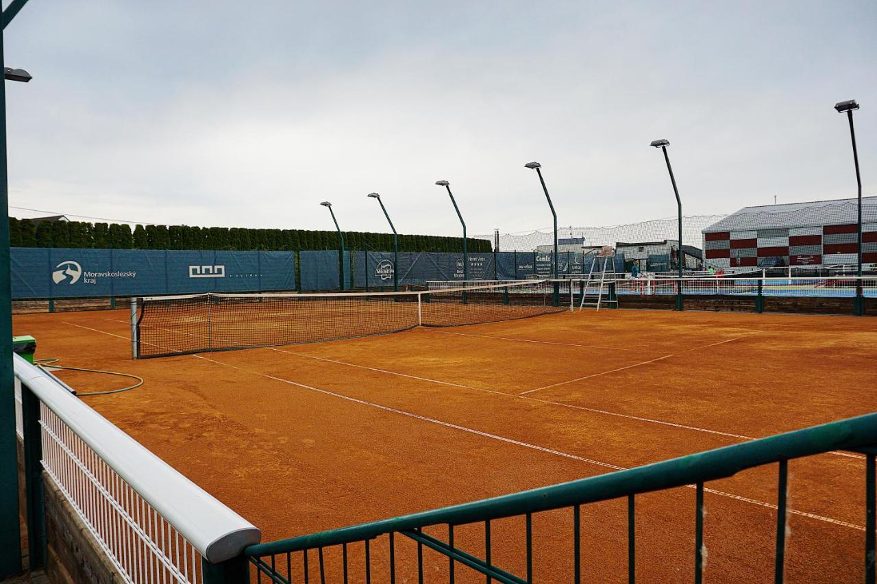 Tennishill Havířov Εξωτερικό φωτογραφία